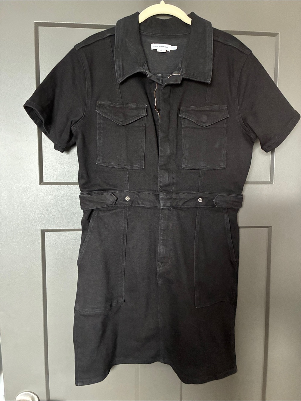 Good American Black Short Sleeve Utility Shirtdress